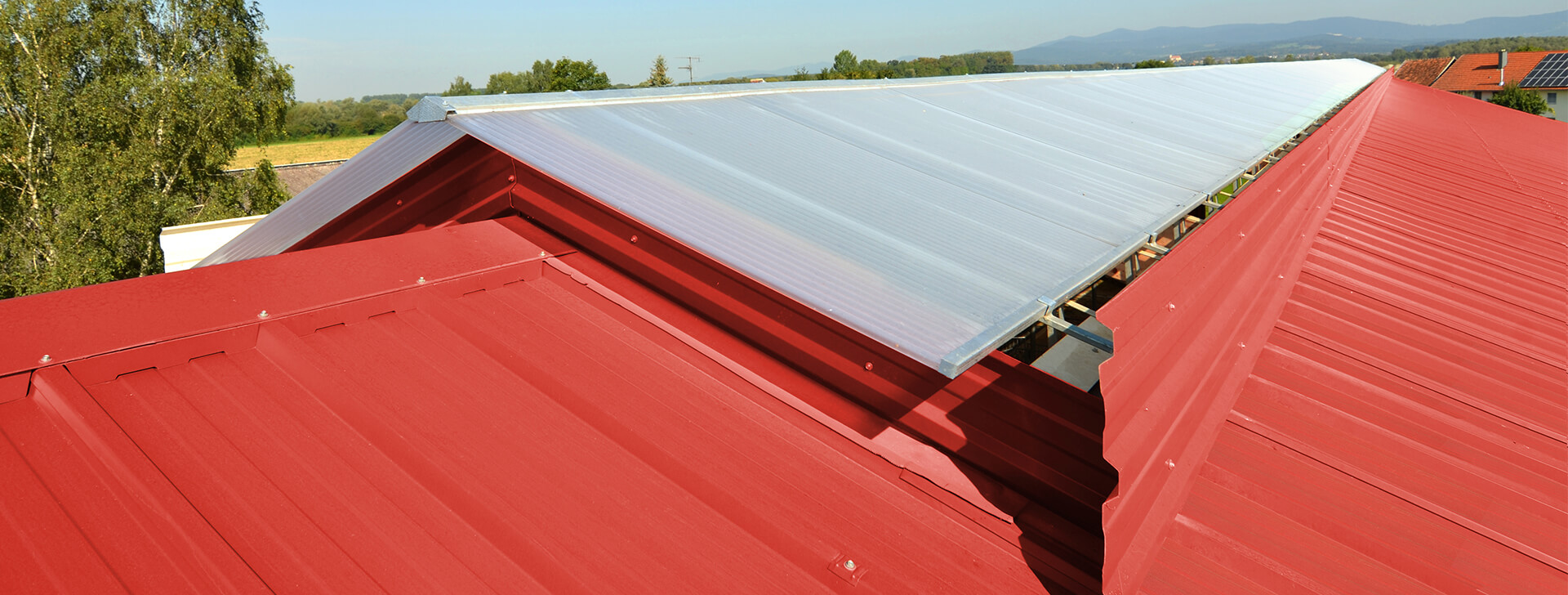 Ventilation and Lighting in the Roof - Agricultural construction - WOLF System