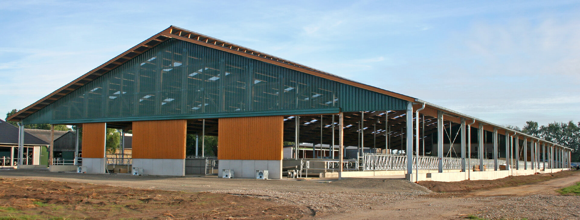 Lighting and ventilation in the wall - Agricultural construction - WOLF System