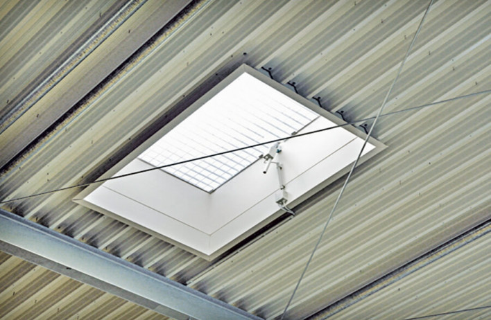 Ventilation and Lighting in the Roof - WOLF System