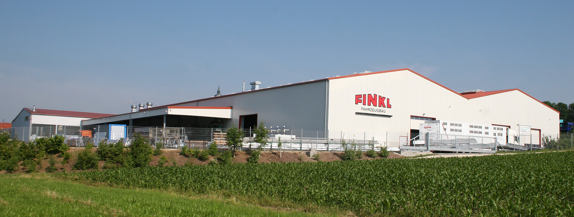 Produktionshallen - Industriebau - WOLF System